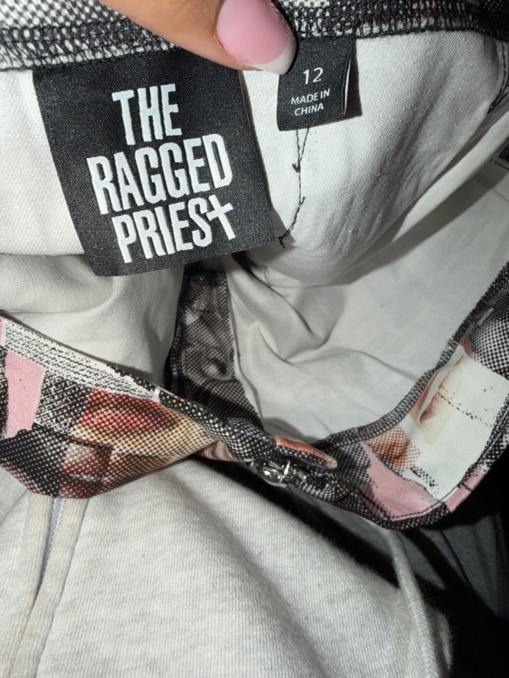 The Ragged Priest Wide-Leg Graphic Pants in Black & Pink - Picture 4 of 4